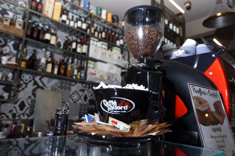 Privilege Bar Cassino 11 2 768x512