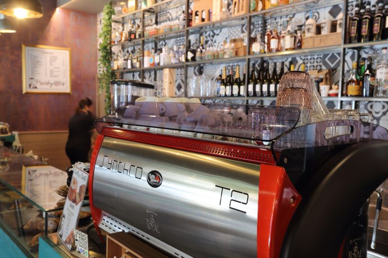 Privilege Bar Cassino 9 2 768x512